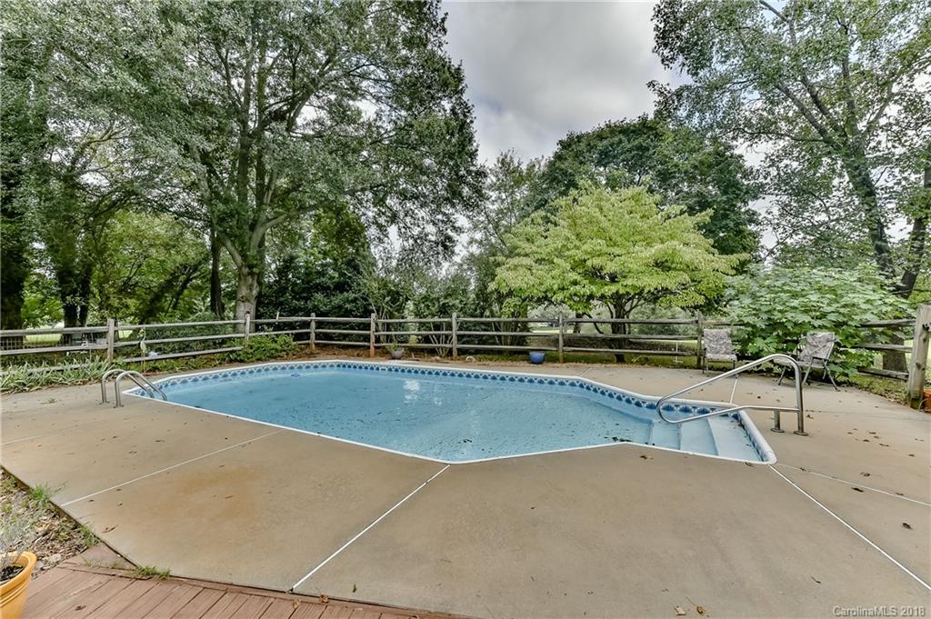 8101 Rising Meadow Road, Unit 228 Charlotte, NC 28277 - Photo 31 of 35