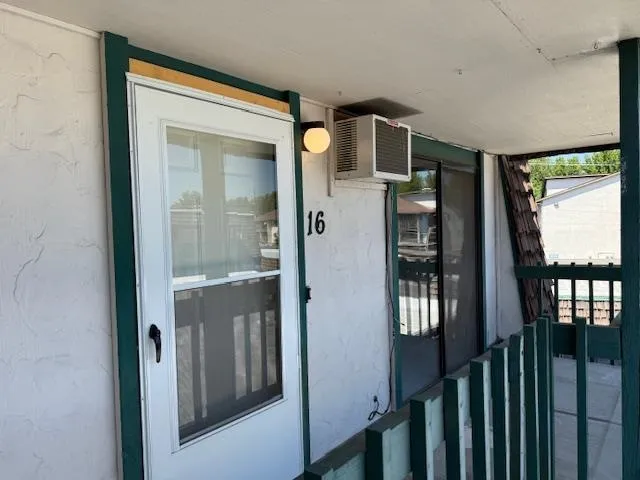 $149,900 | 2121 East Upriver Drive, Unit 16, Spokane, WA 99207