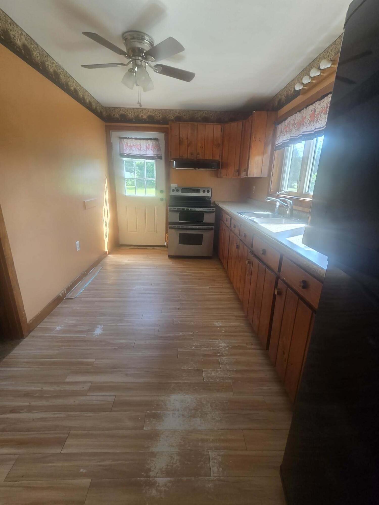 11 Hunton Loop Livermore Falls, ME 04254 - Photo 13 of 39 1b1685fd-c280-4ed8-8348-0248fdec5098