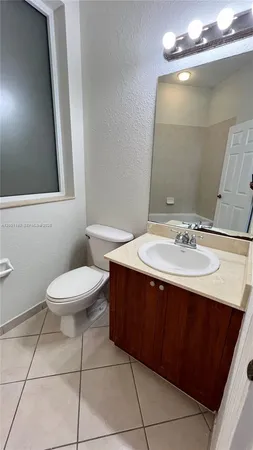 $2,750 | 10885 Northwest 89th Terrace, Unit 221, Doral, FL 33178