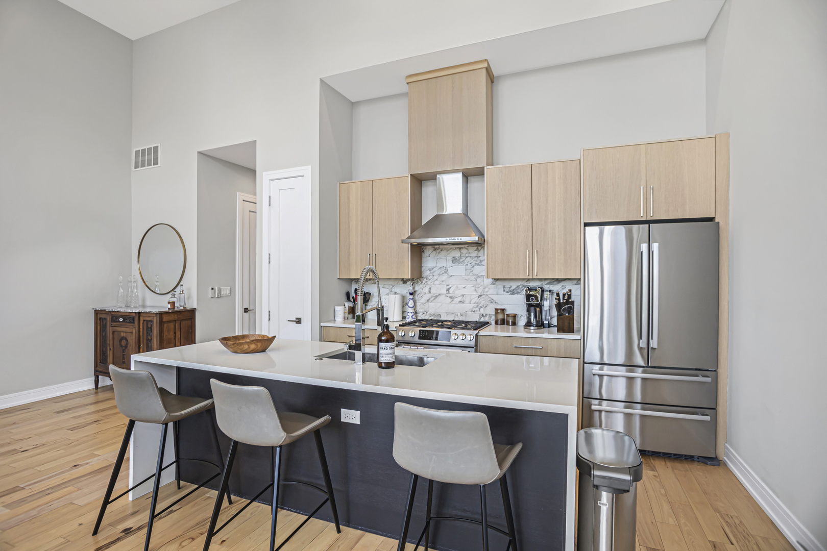 Undisclosed Address Chicago, IL 60647 - Photo 9 of 25