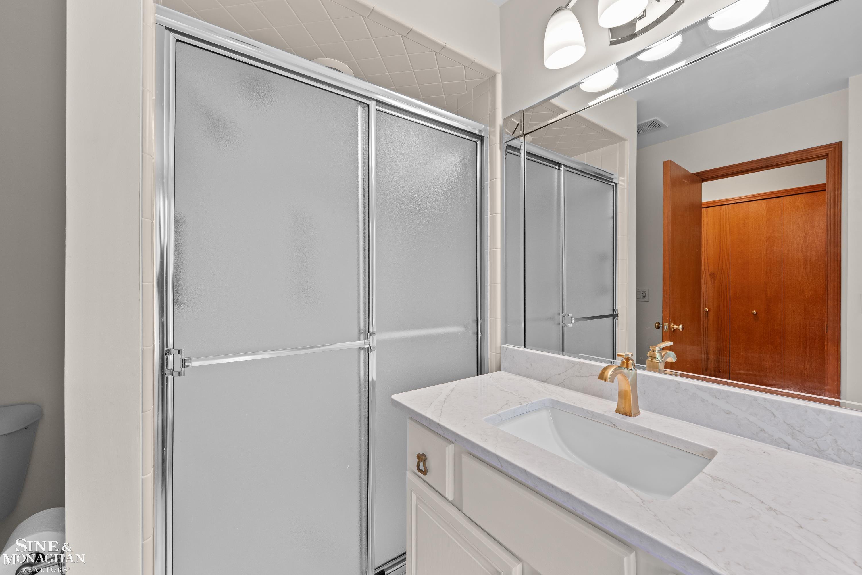 52112 Southview Ridge Macomb, MI 48042 - Photo 15 of 38