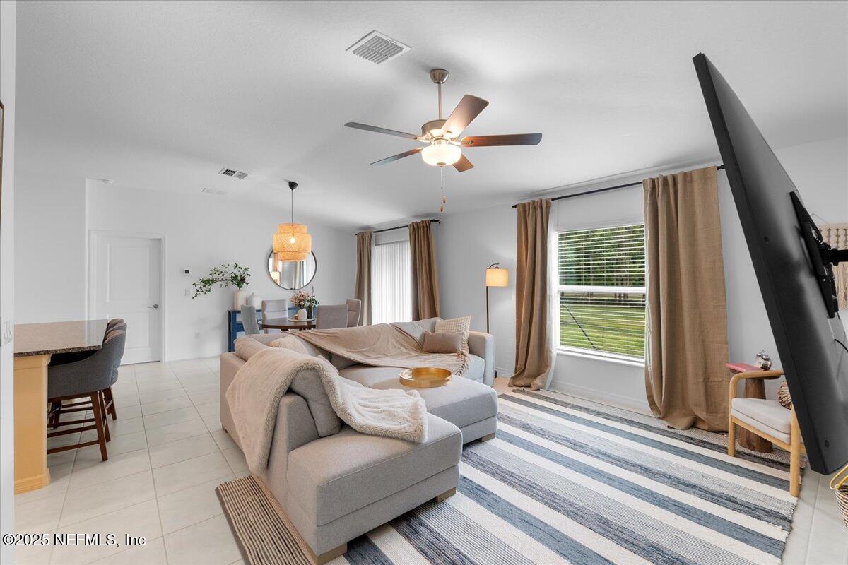 1976 Red Loop Lakeland, FL 33801 - Photo 8 of 39 Living to Dining