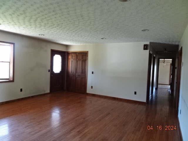 7275 Cram Road Owosso, MI 48867 - Photo 12 of 55 50140069-ace5d8aa-a995-492c-8509-925c0cfb2942.JPG
