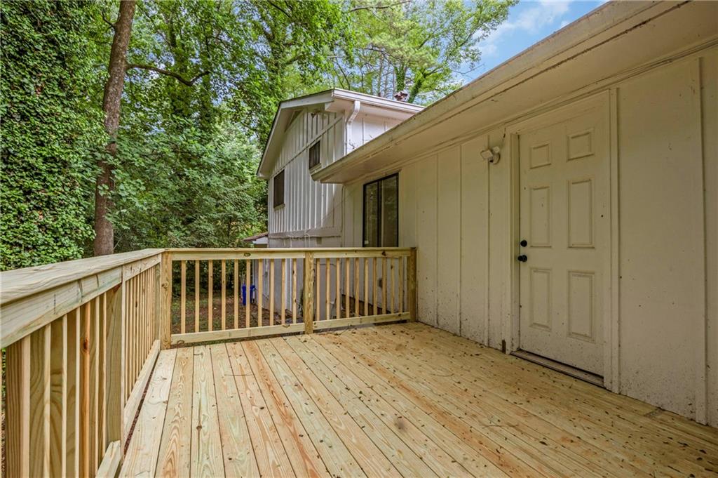 5809 Oakleaf Way Stone Mountain, GA 30087 - Photo 29 of 32 Gallery Image 29