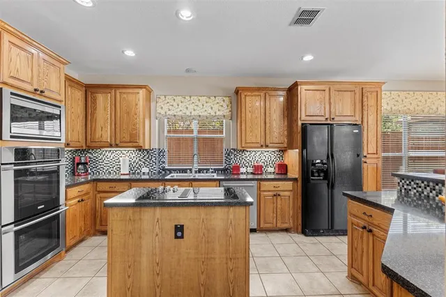 $769,999 | 730 Pheasant Run Drive, Murphy, TX 75094