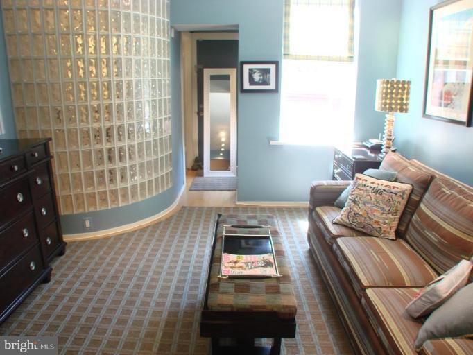 1800 Belmont Road Northwest, Unit 3R Washington, DC 20009 - Photo 10 of 13 Bedroom #2
