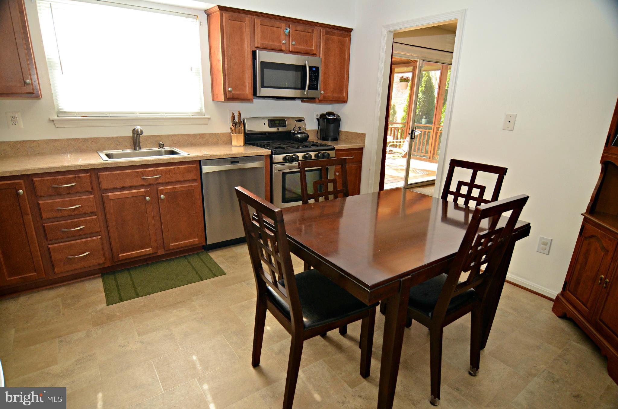 11913 Orvis Way Laurel, MD 20708 - Photo 12 of 46 Gallery Image 12