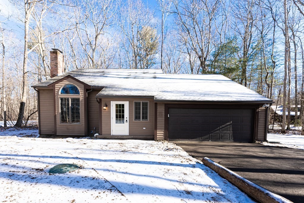 57 Conlin Road Oxford, MA 01540 - Photo 1 of 21 Gallery Image 1
