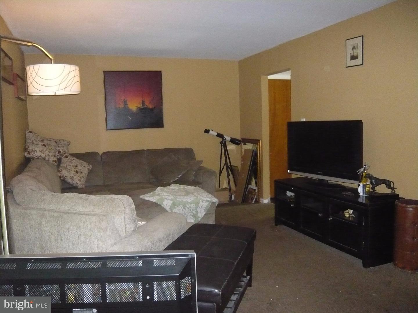 37 Edinburgh Road Blackwood, NJ 08012 - Photo 14 of 25 Gallery Image 14