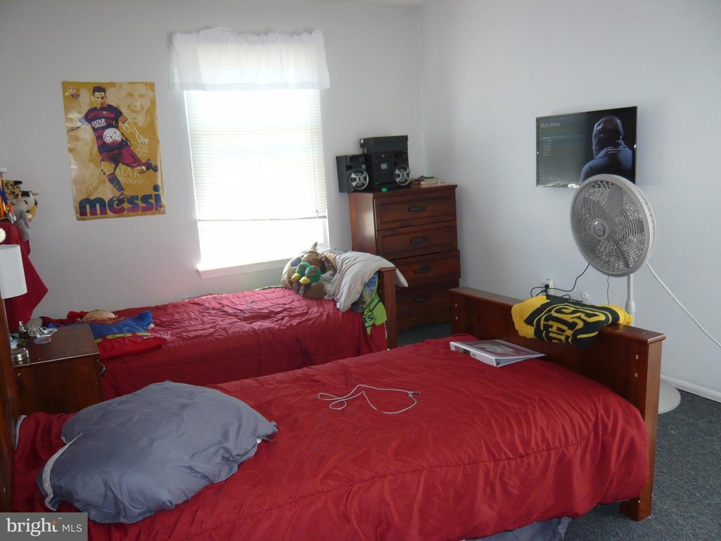 37 Edinburgh Road Blackwood, NJ 08012 - Photo 18 of 25 Gallery Image 18