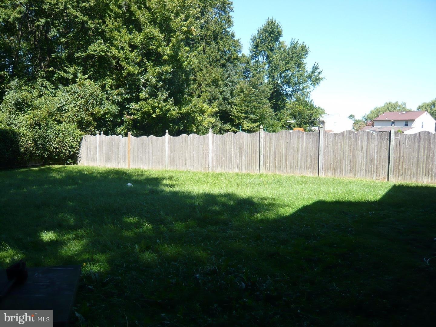 37 Edinburgh Road Blackwood, NJ 08012 - Photo 22 of 25 Gallery Image 22