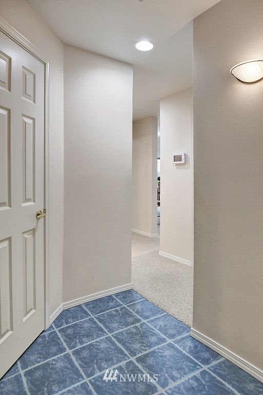 9221 Interlake Avenue North, Unit 104 Seattle, WA 98103 - Photo 16 of 17 Gallery Image 16