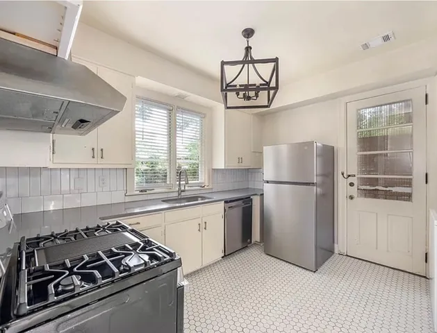 $1,550 | 1312 10th Street, Unit B, Columbus, GA 31906