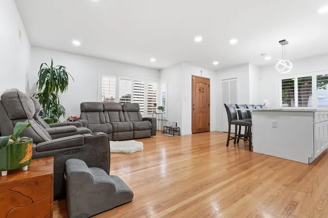 $825,000 | 855 Beech Avenue, Chula Vista, CA 91911