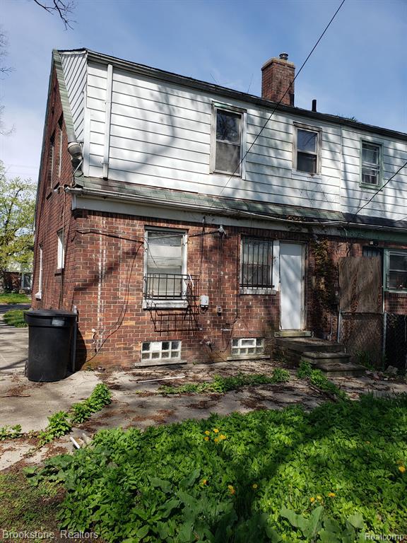20142 Meyers Road Detroit, MI 48235 - Photo 2 of 12