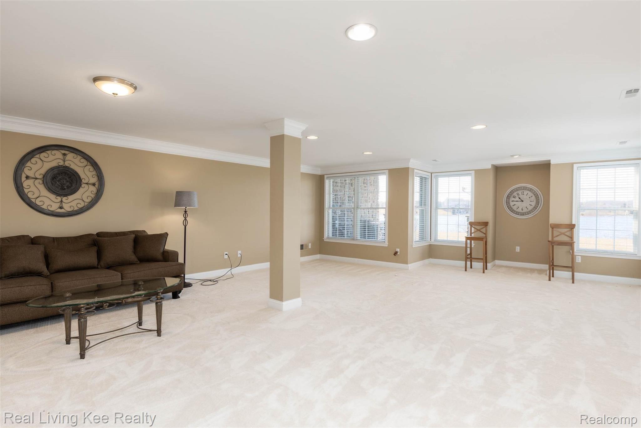 24775 Reeds Pointe Drive Novi, MI 48374 - Photo 30 of 38 24775 Reeds Pointe Dr-40.jpg