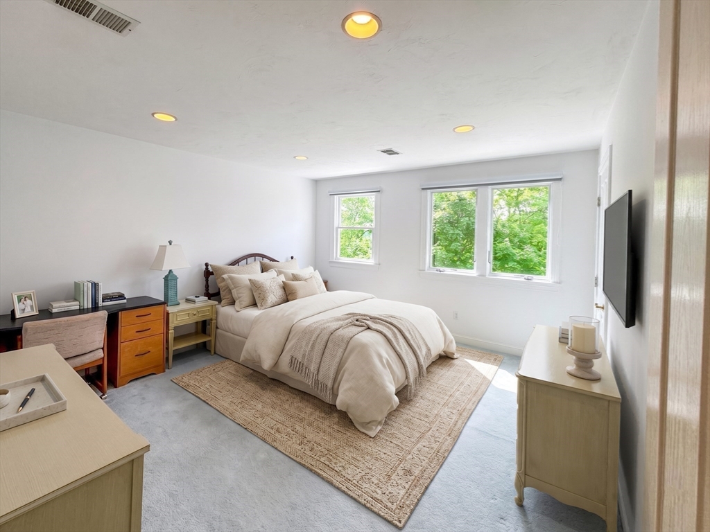 75 Huntington Road Newton, MA 02458 - Photo 15 of 18