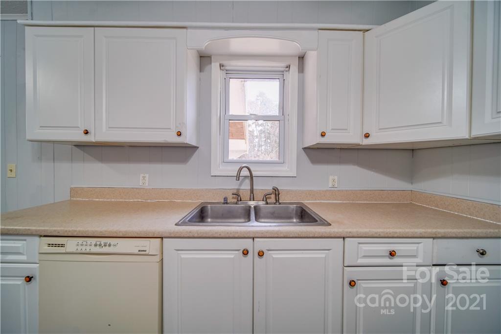 1400 Mayberry Road Dallas, NC 28034 - Photo 12 of 42 Gallery Image 12