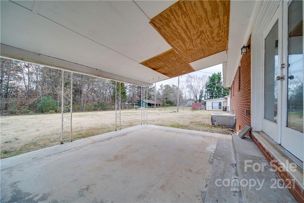 1400 Mayberry Road Dallas, NC 28034 - Photo 32 of 42 Gallery Image 32