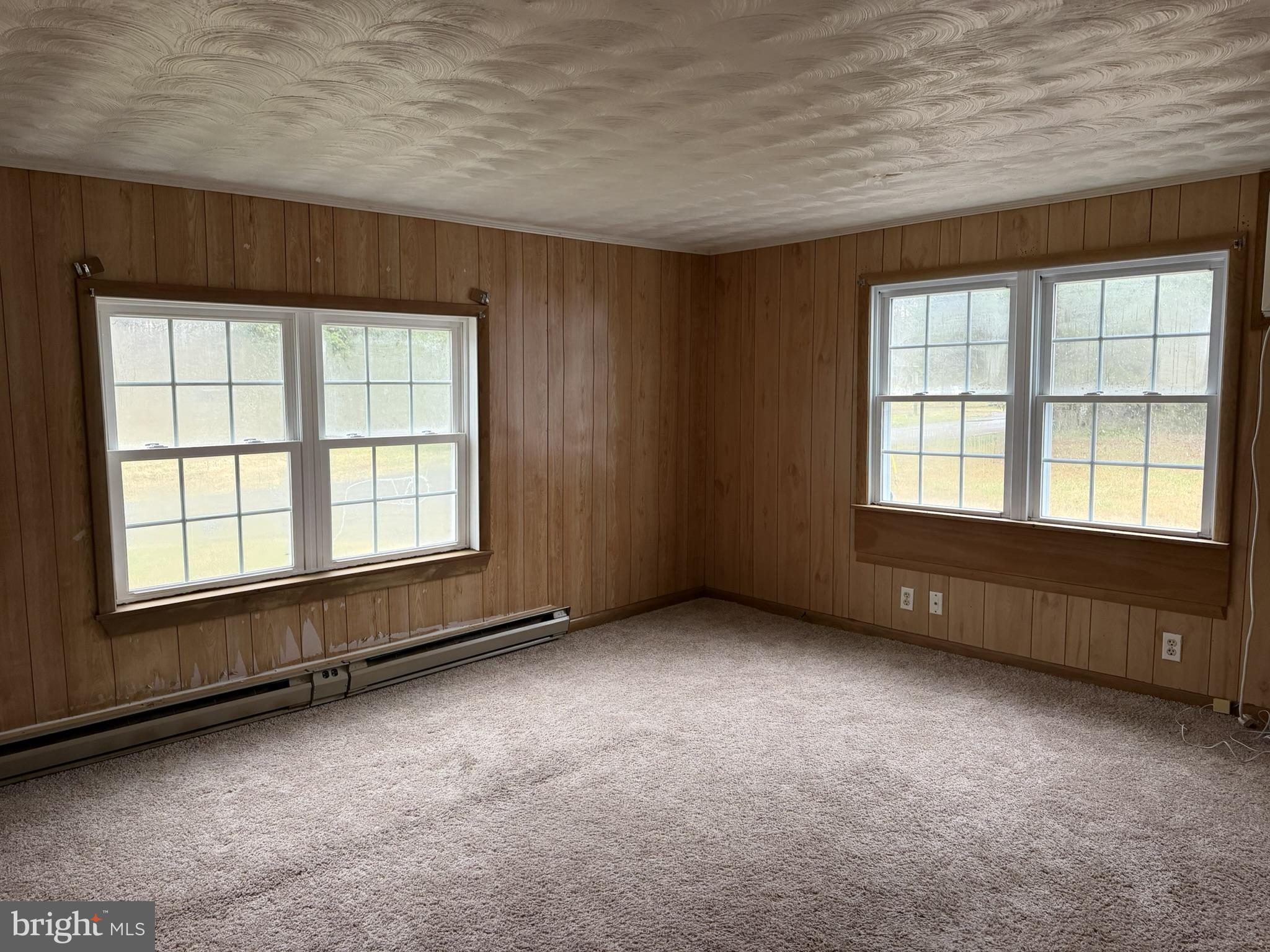 8784 Cummings Road Wittman, MD 21676 - Photo 20 of 27 living room - view 1