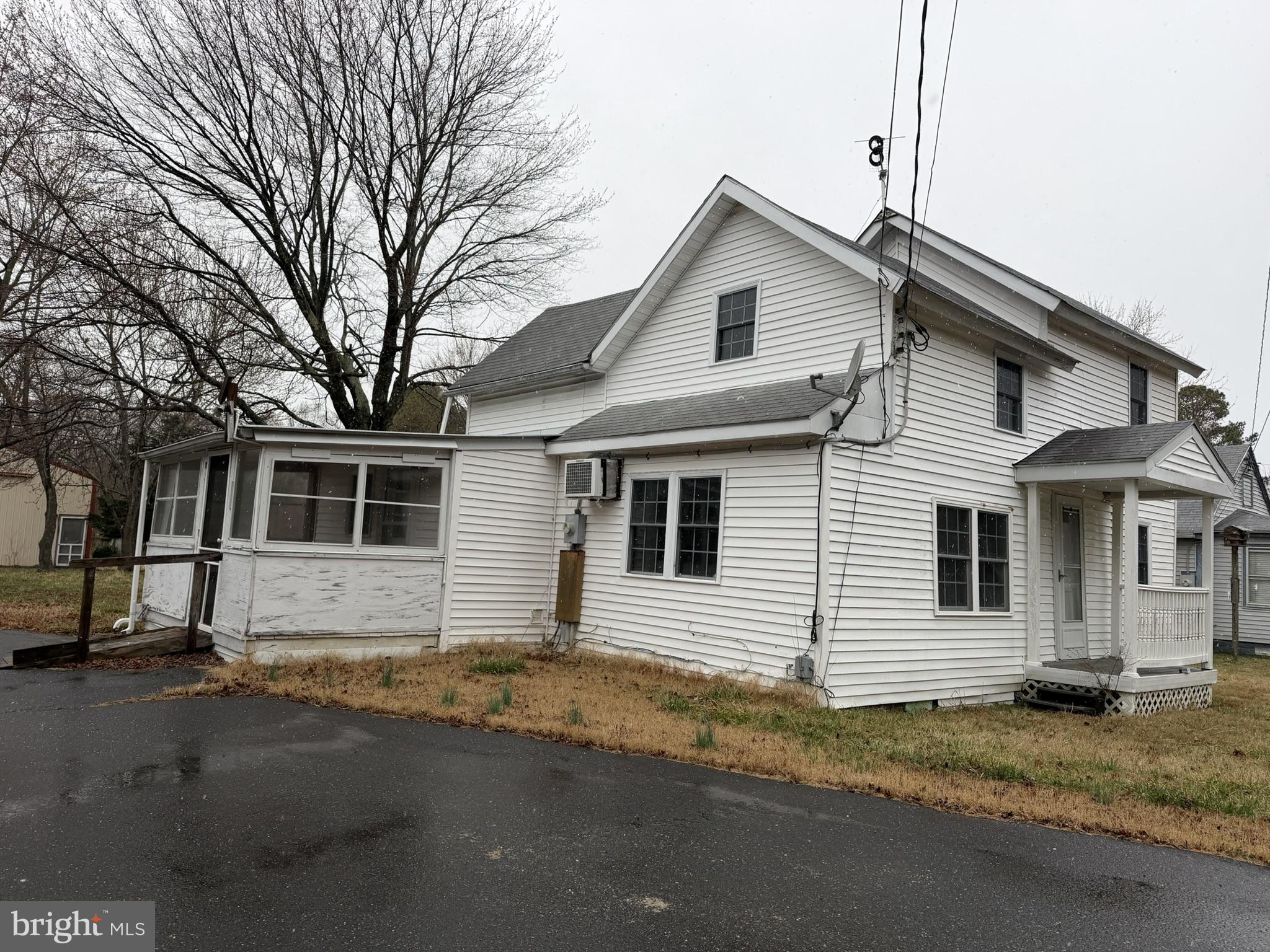 8784 Cummings Road Wittman, MD 21676 - Photo 2 of 27 left side