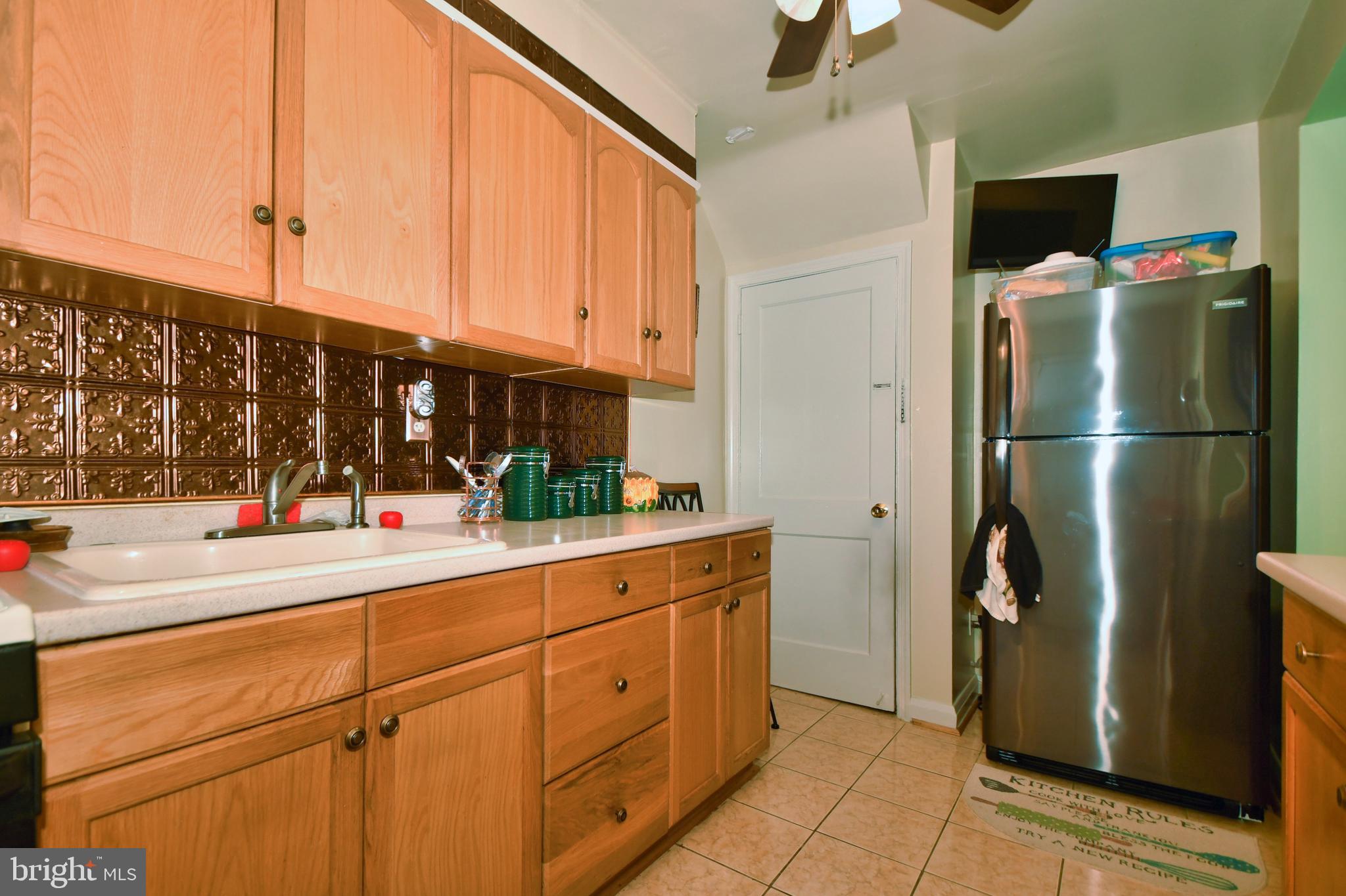 2226 Vailthorn Road Baltimore, MD 21220 - Photo 9 of 28