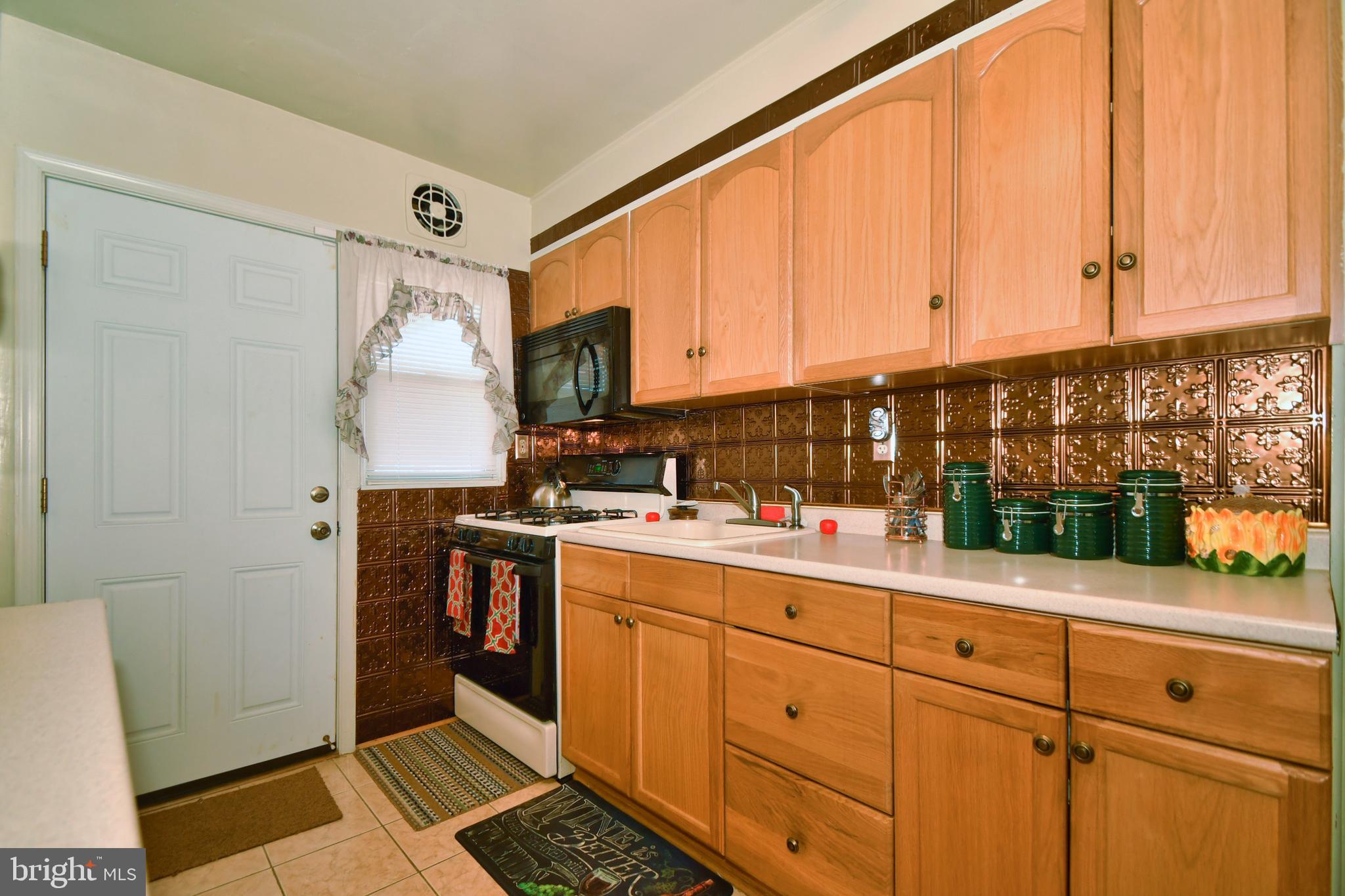2226 Vailthorn Road Baltimore, MD 21220 - Photo 10 of 28