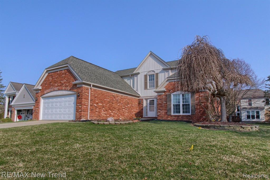 45331 Courtview Trail Novi, MI 48375 - Photo 2 of 30