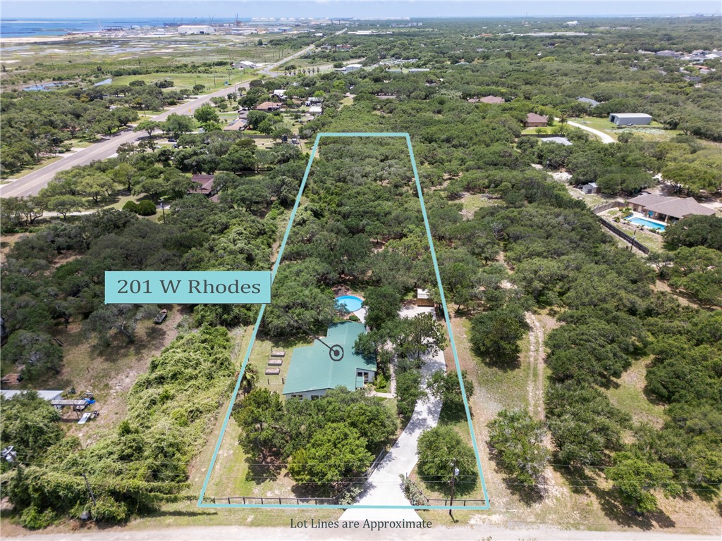 201 Rhodes Avenue Aransas Pass, TX 78336 - Photo 36 of 40