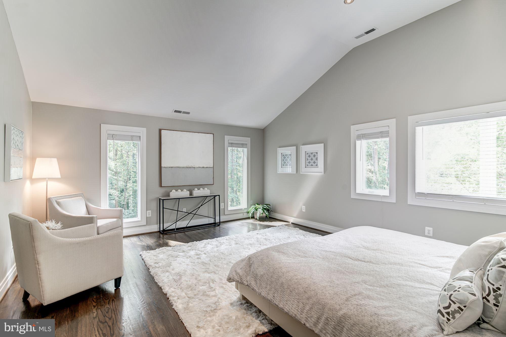 7827 Langley Ridge Road McLean, VA 22102 - Photo 15 of 30 Bedroom (Master)