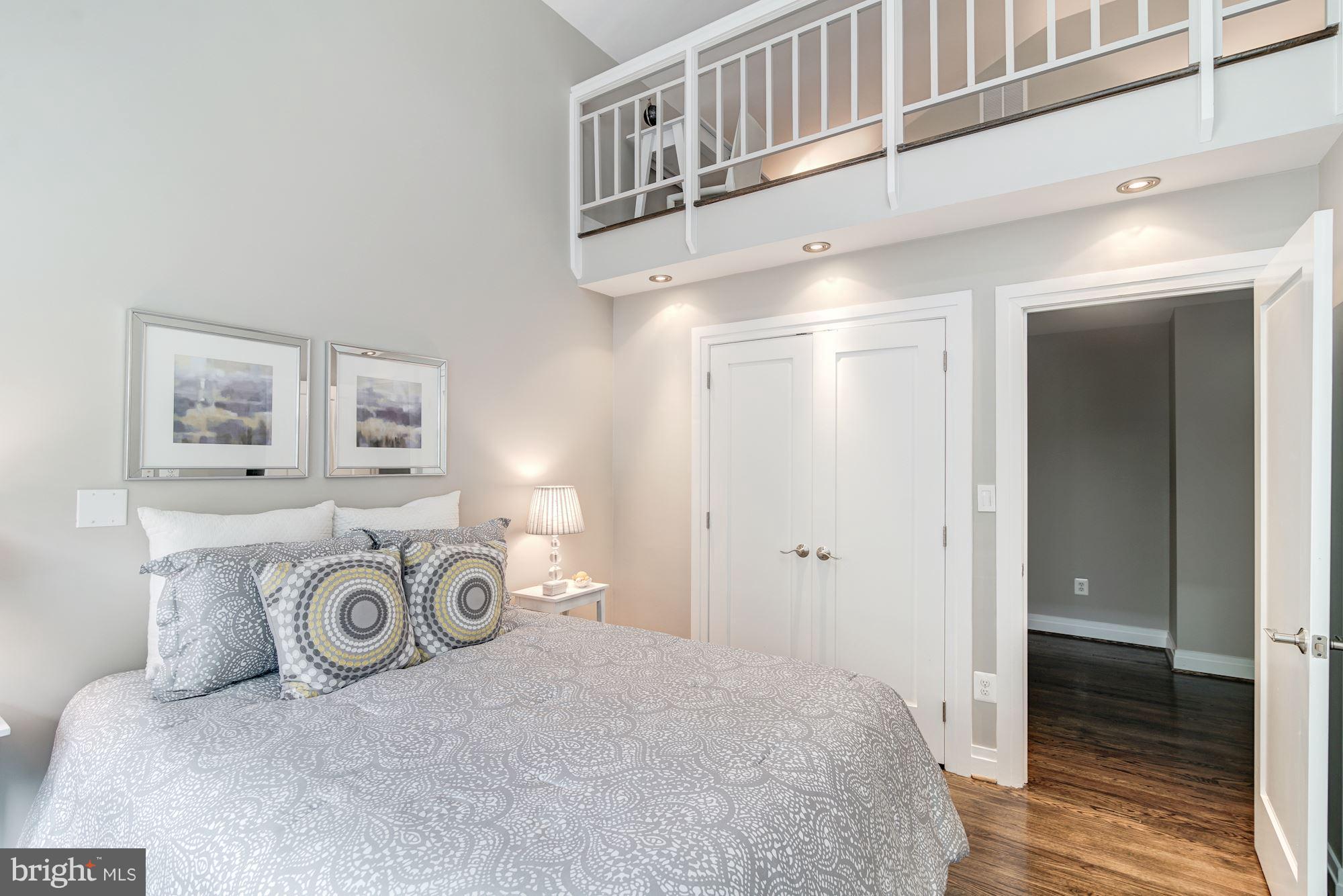 7827 Langley Ridge Road McLean, VA 22102 - Photo 20 of 30 Bedroom with Loft