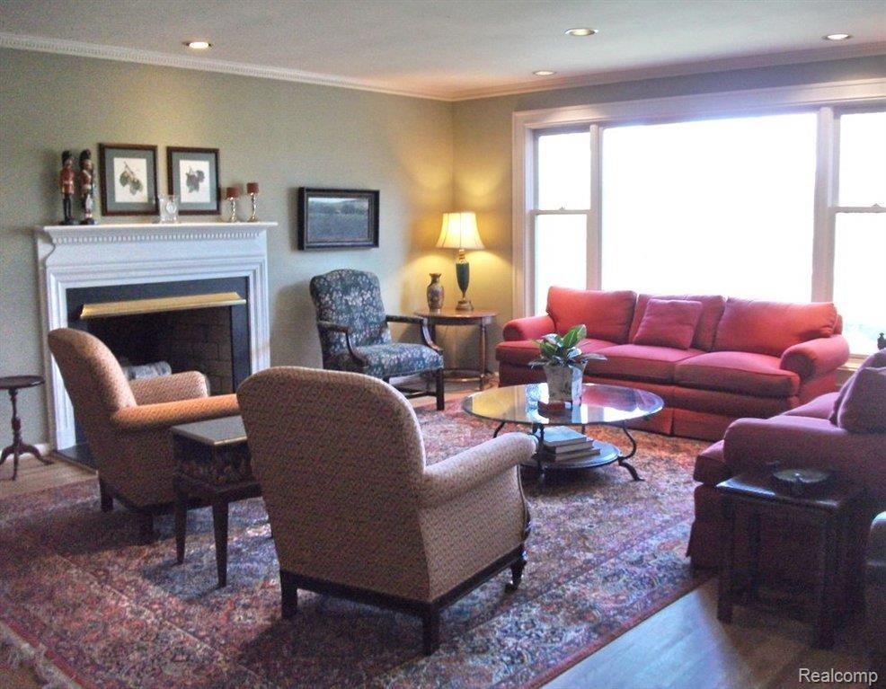 1251 Fox Chase Road Bloomfield Hills, MI 48301 - Photo 2 of 19 Living Room Fireplace