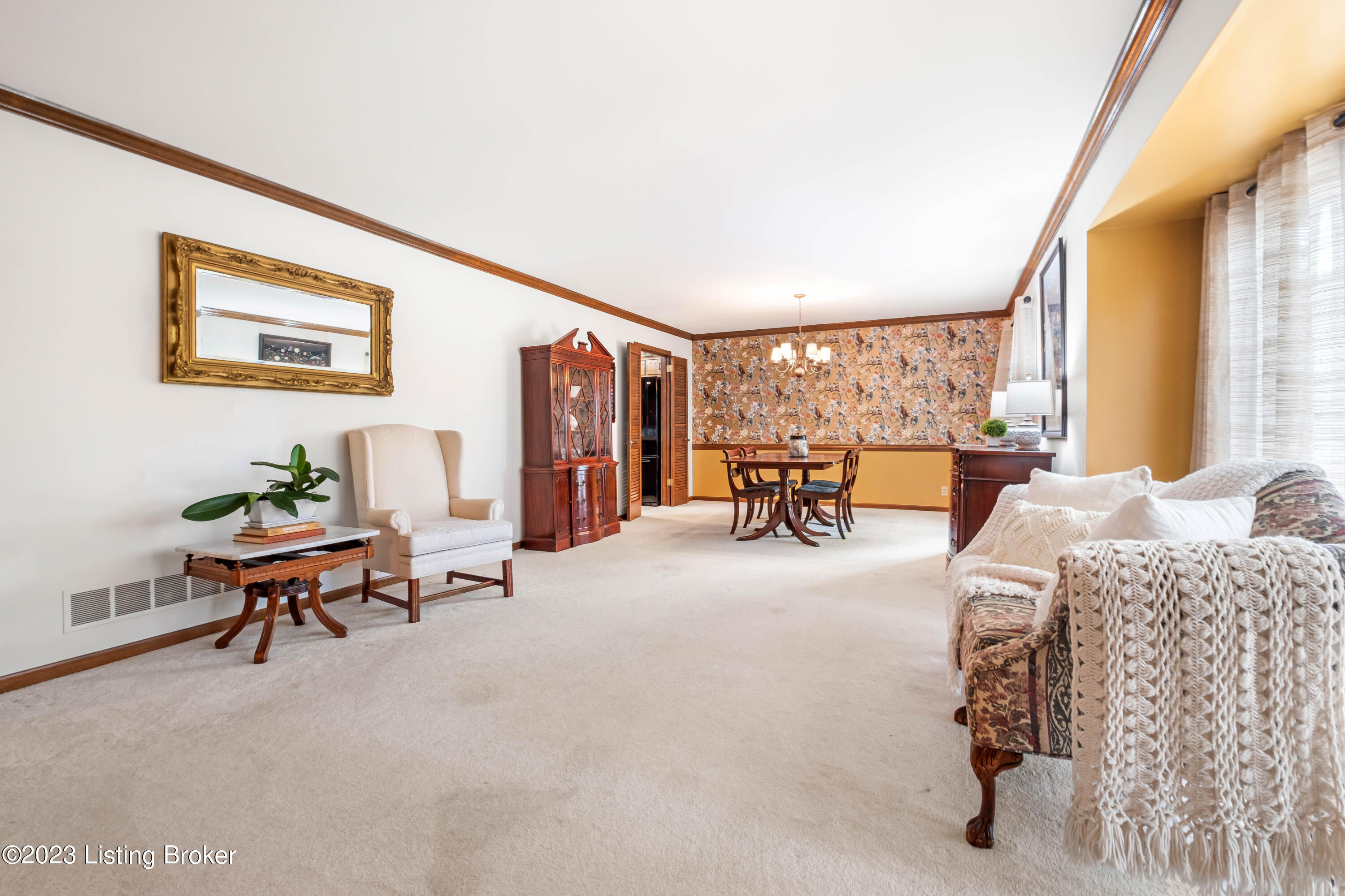 2903 Weissinger Road Louisville, KY 40241 - Photo 4 of 45 2903 Weissinger Road (2 of 48)