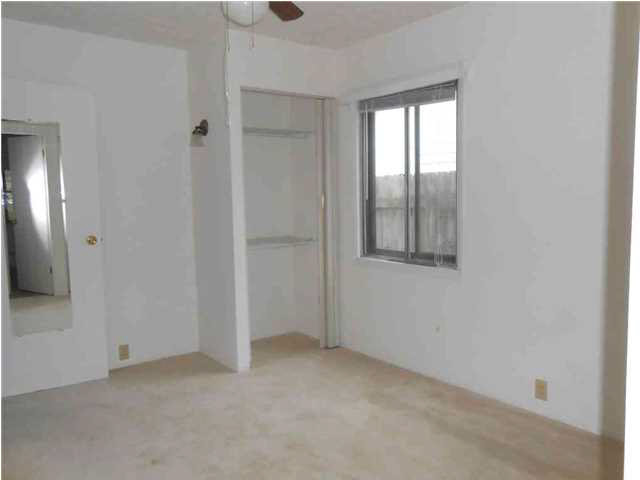713 Hanover Road Evansville, IN 47710 - Photo 7 of 18 Gallery Image 7