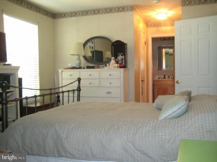 250 Tavistock Road Cherry Hill, NJ 08034 - Photo 12 of 19 Master Bedroom