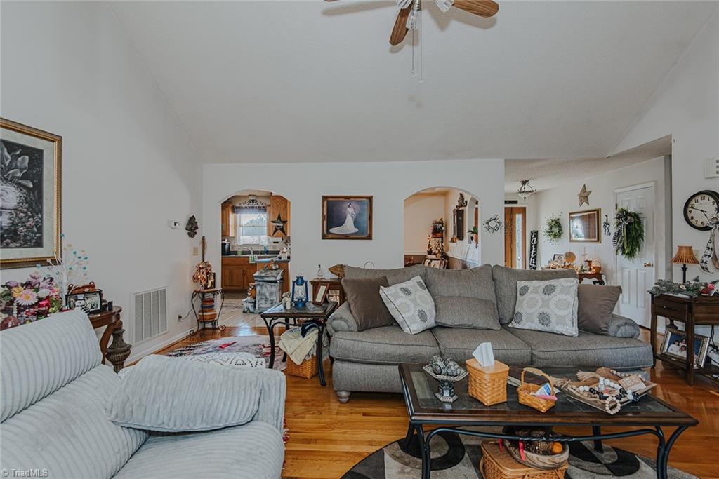 3759 Walters Mill Road Providence, NC 27315 - Photo 32 of 50