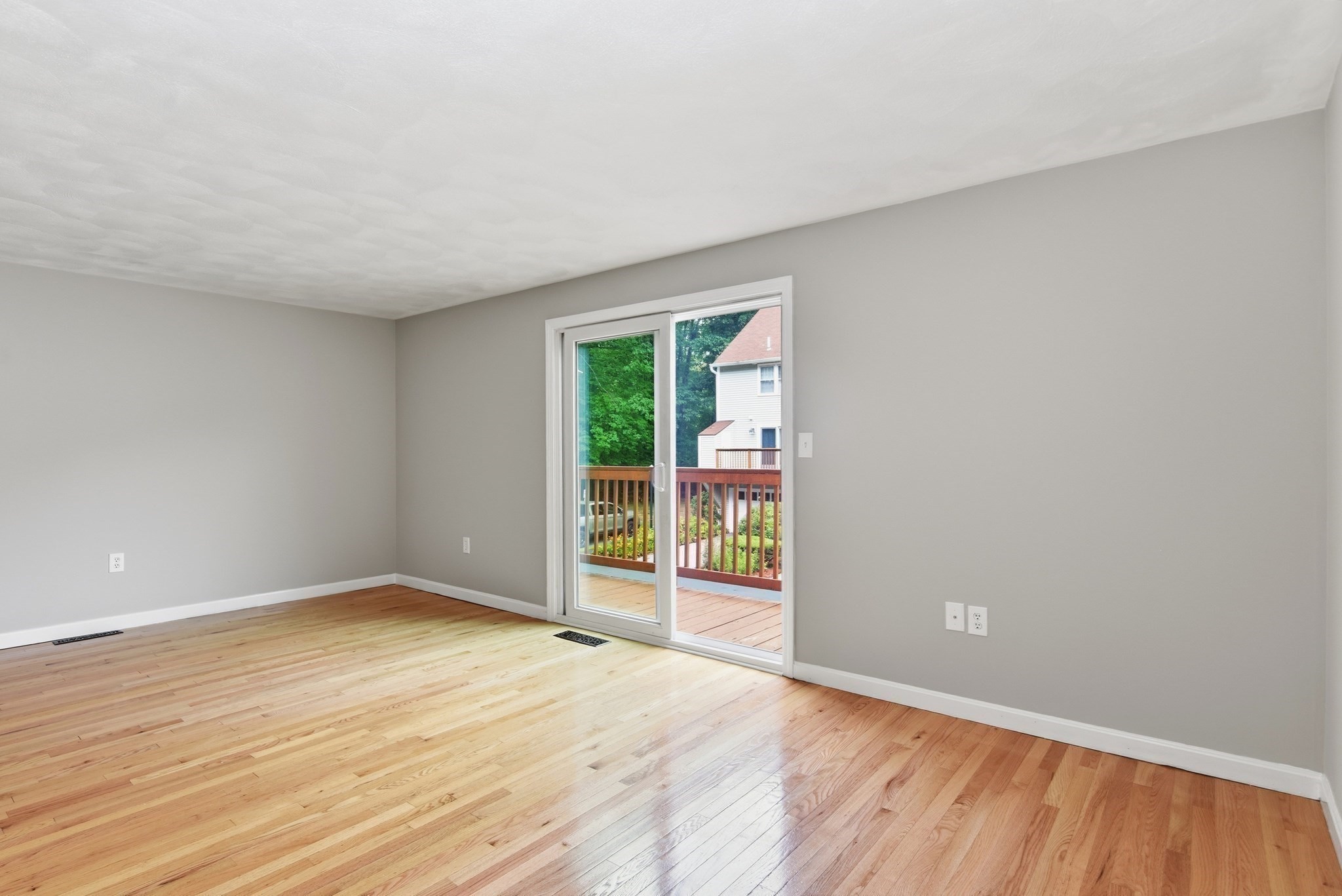 126 Patrick Road, Unit 126 Tewksbury, MA 01876 - Photo 17 of 40 Gallery Image 17