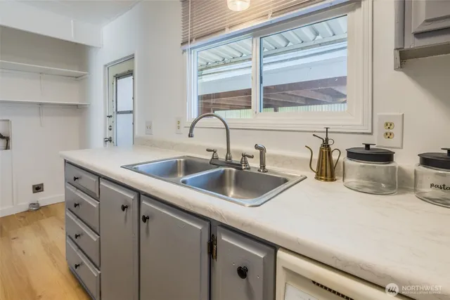 $72,000 | 8406 37th St Court East, Unit 39, Puyallup, WA 98371