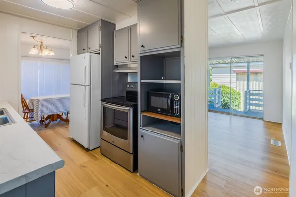 $65,000 | 8406 37th St Court East, Unit 39, Puyallup, WA 98371