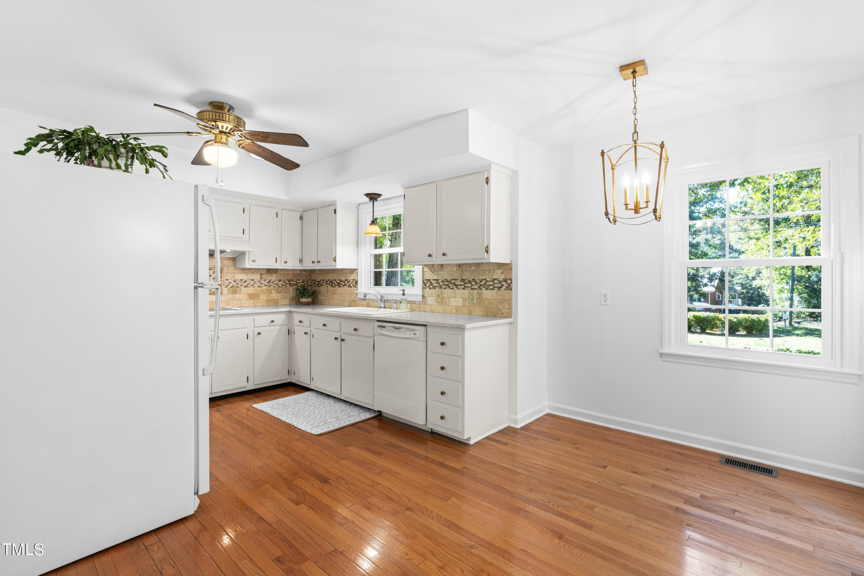 3912 Swarthmore Road Durham, NC 27707 - Photo 21 of 55 DSC09728