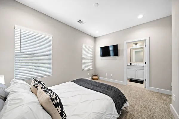 $3,099 | 2116 Bello Amanecer Lane, Houston, TX 77055
