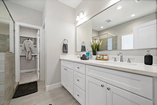 $3,099 | 2116 Bello Amanecer Lane, Houston, TX 77055
