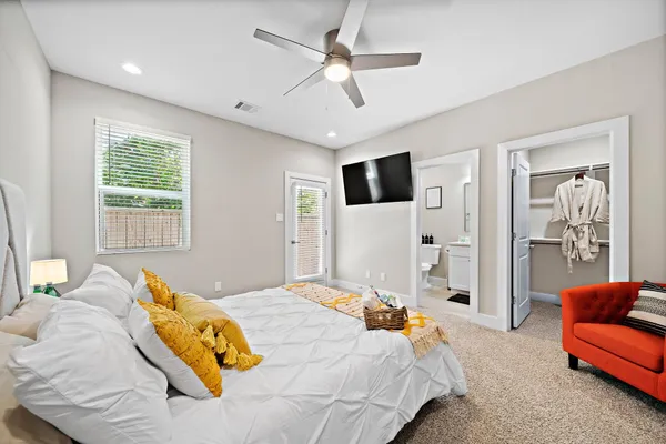$3,099 | 2116 Bello Amanecer Lane, Houston, TX 77055