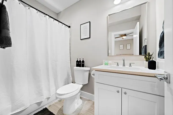 $3,099 | 2116 Bello Amanecer Lane, Houston, TX 77055
