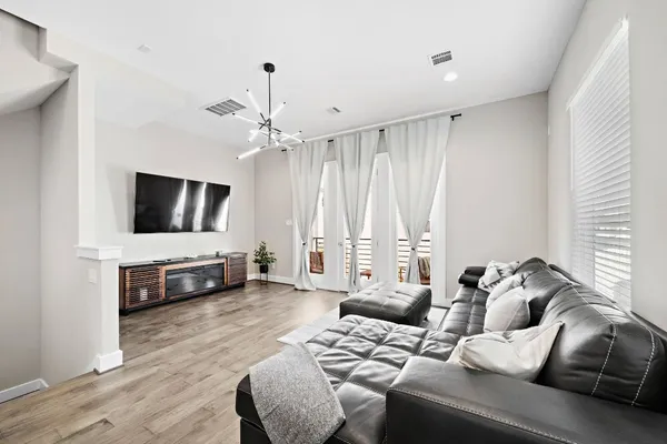 $3,099 | 2116 Bello Amanecer Lane, Houston, TX 77055