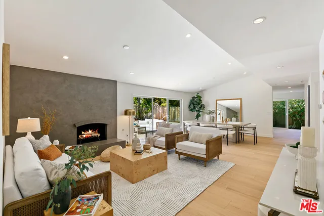 $1,975,000 | 3633 Eddingham Avenue, Calabasas, CA 91302