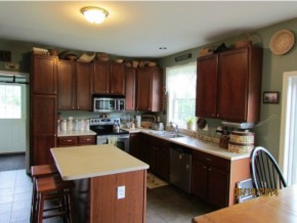 7 Sullivan Road Keene, NH 03431 - Photo 16 of 32