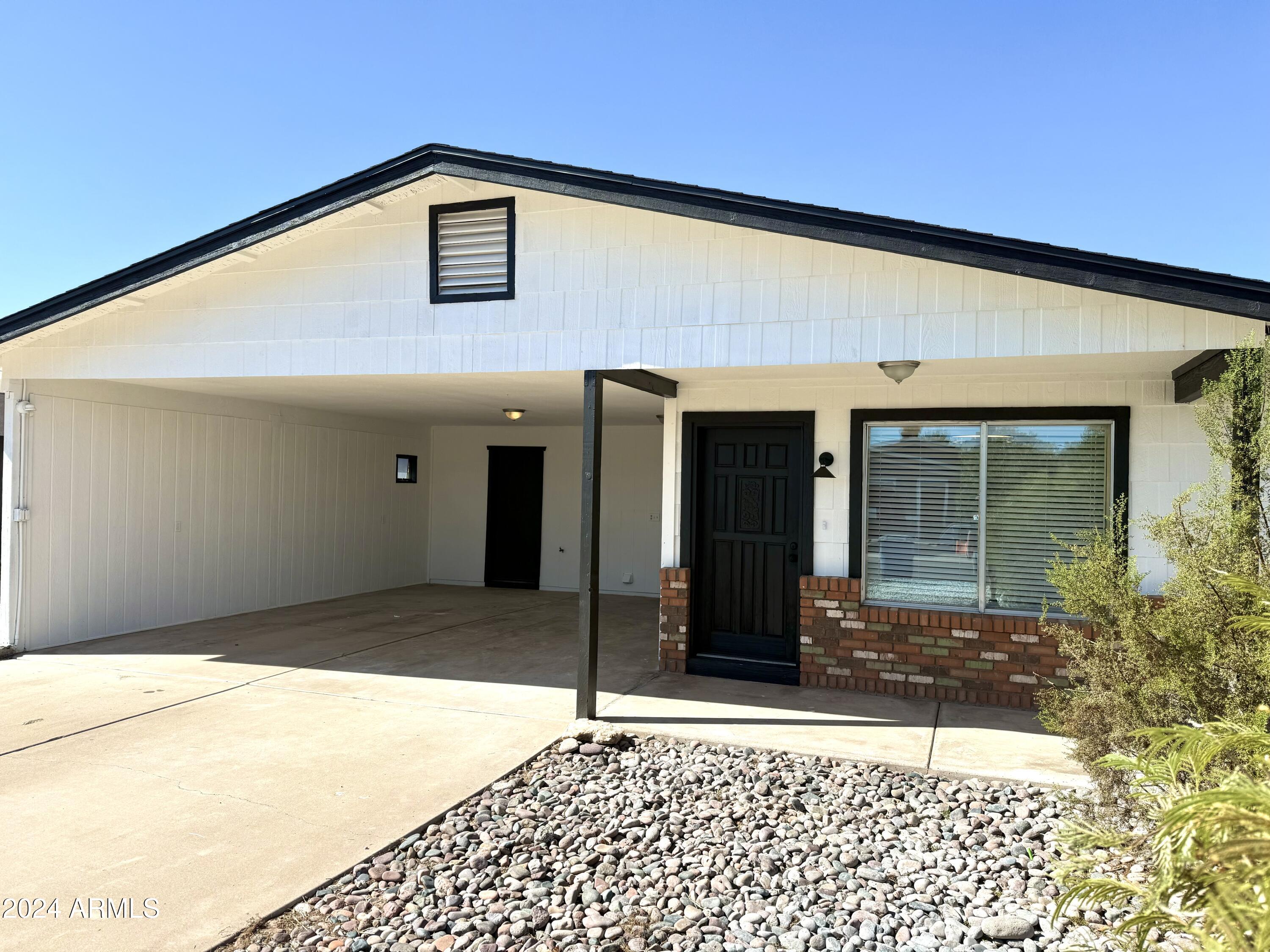 2230 South Belair Road Apache Junction, AZ 85119 - Photo 3 of 28 IMG_6719