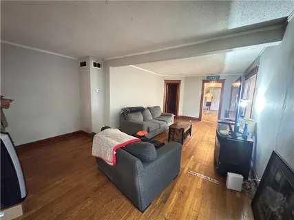 $155,000 | 117 North Bellaire Avenue, Kansas City, MO 64123